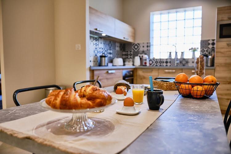 Les Doyennes Bed & Breakfast Brugny-Vaudancourt Екстериор снимка
